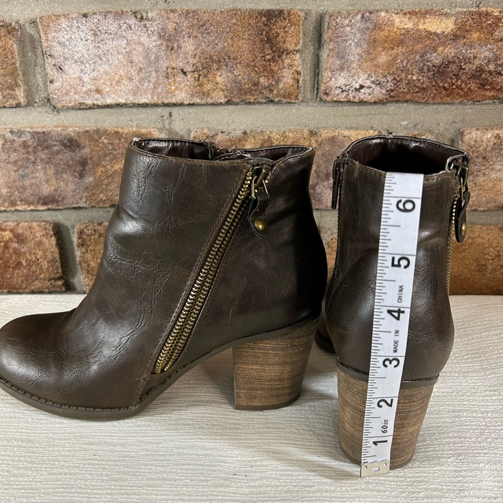 DIBA Brown Faux-Leather Ankle Boots - Picture 11 of 12